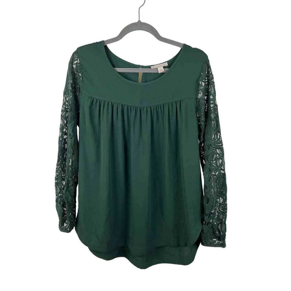 Established 1962 Green Blouse with Lace Sleeves Size Medium